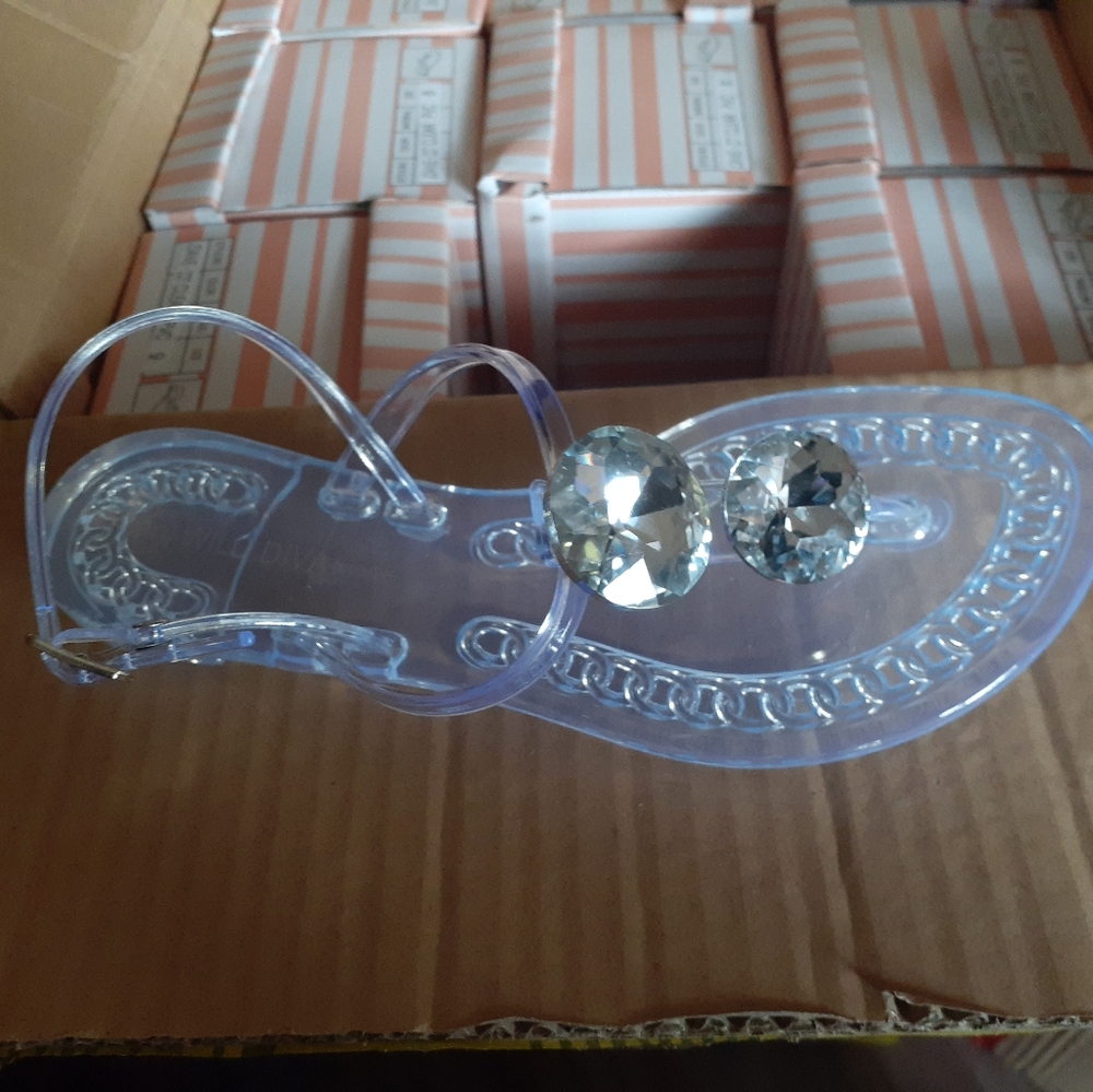 Clear Rhinestone Jelly Sandals - Picture 3 of 3